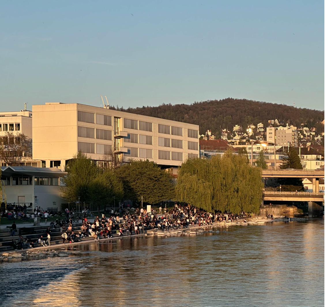 Wipkingerpark Zürich Limmat Böötle Startpunkt Smile Swim
